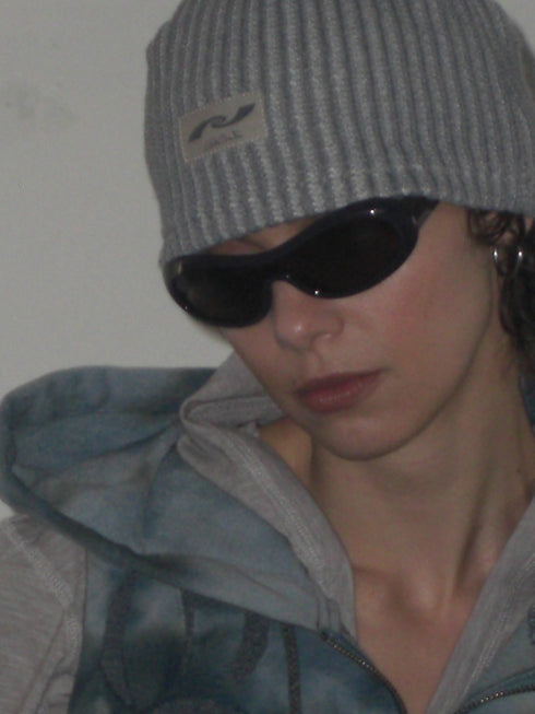 PAPER LOGO RIB BEANIE -GRAY-